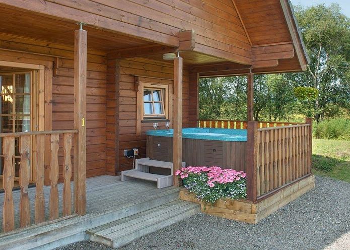 Luxury Scottish Lodges with Hot Tubs