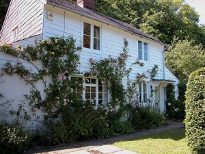 Bluebell Railway Holiday Cottage
