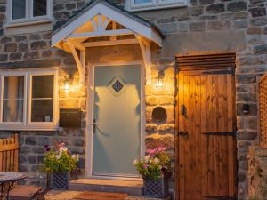 Cosy Peak District Country Cottage