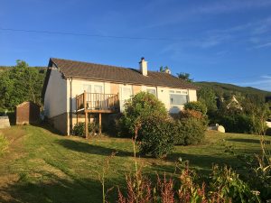 Luxury Detached Lochside Cottage Argyll