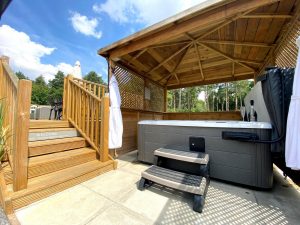 York Waterside Hot Tub Lodges 