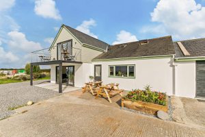 St Merryn Cornwall Coastal Lodge Retreat 