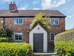 Isle of Wight Country Holiday Cottage