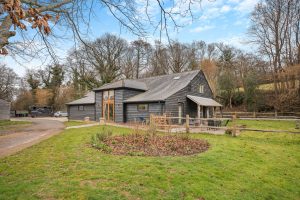 Unique Holiday Lodge Bodiam Sussex