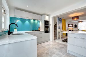 Holiday Cottage Accommodation in Brighton Holiday Cottage Accommodation in Brighton